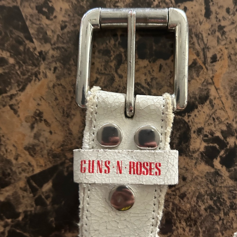 Guns and Roses belt - Picture 3 of 4